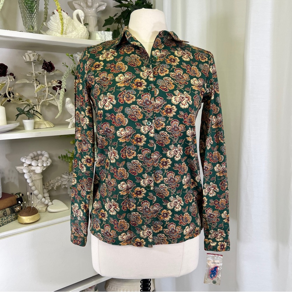 Vintage 70s Still Tagged Young Traditions Green Floral Blouse